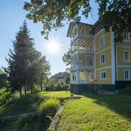 Bella Vista - Gæstehus 4*